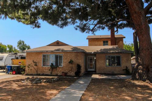 945 W J St, Ontario, CA, 91762-2234 | Card Image