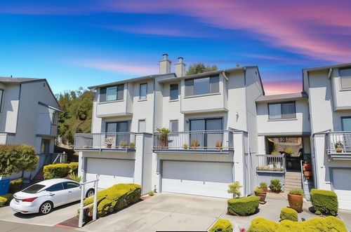 134 Nashville Ln, Vallejo, CA, 94591-4920 | Card Image