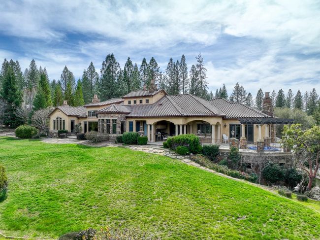 17107 Winchester Club Dr, House other with 4 bedrooms, 6 bathrooms and null parking in Meadow Vista CA | Image 52