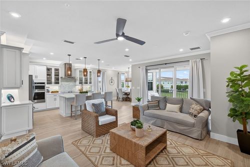 201-4683 Arboretum Cir, NAPLES, FL, 34112-6978 | Card Image