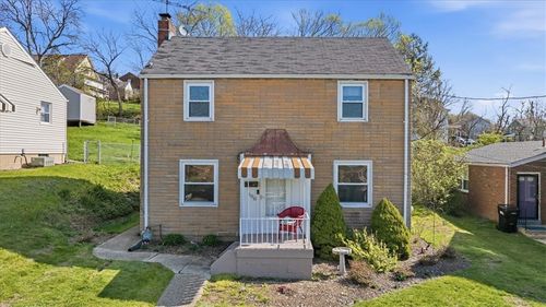 608 Grand Ave, Aliquippa, PA, 15001-1902 | Card Image