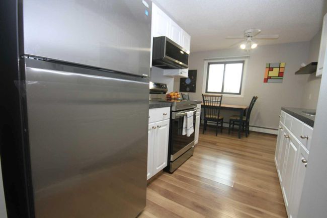 212 - 855 Columbia Blvd W, Home with 2 bedrooms, 1 bathrooms and 1 parking in Lethbridge AB | Image 10