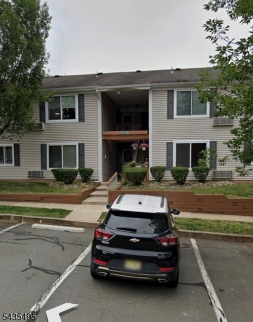 47 Bolton Ct, Somerset, NJ, 08873-4741 | Card Image