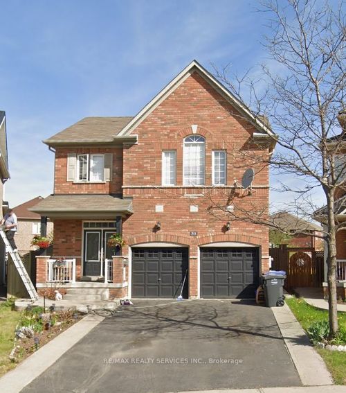 31 Seahorse Ave, Brampton, ON, L6V4N7 | Card Image