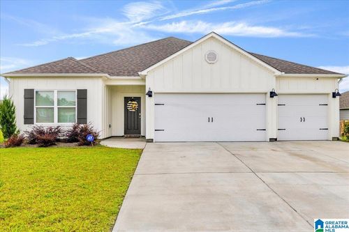 323 Corduroy Rd, KIMBERLY, AL, 35091-4001 | Card Image