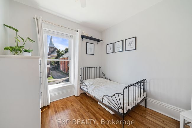 224 Westcott St, House other with 4 bedrooms, 1 bathrooms and 2 parking in Peterborough ON | Image 25