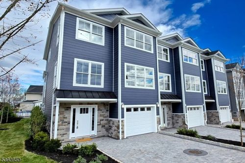 186 Canterbury Ave, North Arlington, NJ, 07031-5014 | Card Image