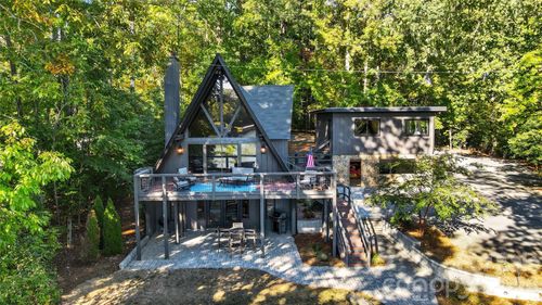 16404 Macgregor Ln, Charlotte, NC, 28278-7956 | Card Image