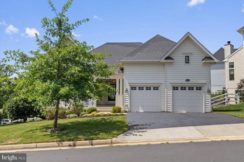 35946 Shrewsbury Ct, ROUND HILL, VA, 20141-2192 | Card Image