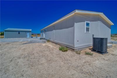 4201 E Paiute Boulevard, House other with 3 bedrooms, 2 bathrooms and null parking in Pahrump NV | Image 3