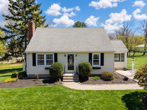 37 Maple St, West Boylston, MA, 01583-1808 | Card Image
