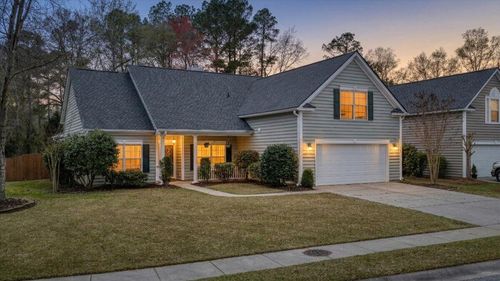101 Chancellors Dr, Summerville, SC, 29485-6256 | Card Image