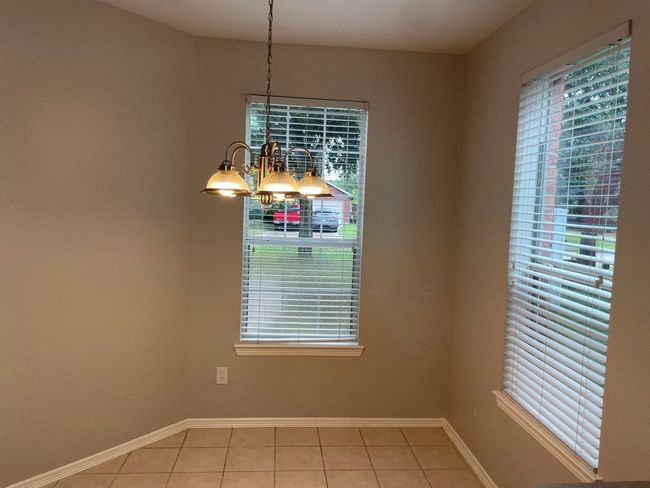 827 Chase View Dr, House other with 4 bedrooms, 3 bathrooms and 2 parking in Bacliff TX | Image 12