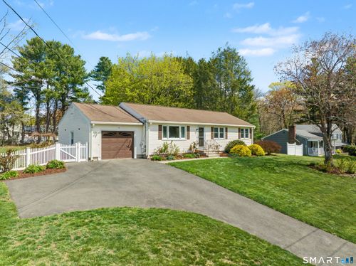 55 Surrey Dr, North Haven, CT, 06473-1537 | Card Image
