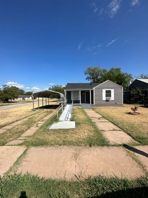 1301 Sewell St, Abilene, TX, 79605-5107 | Card Image