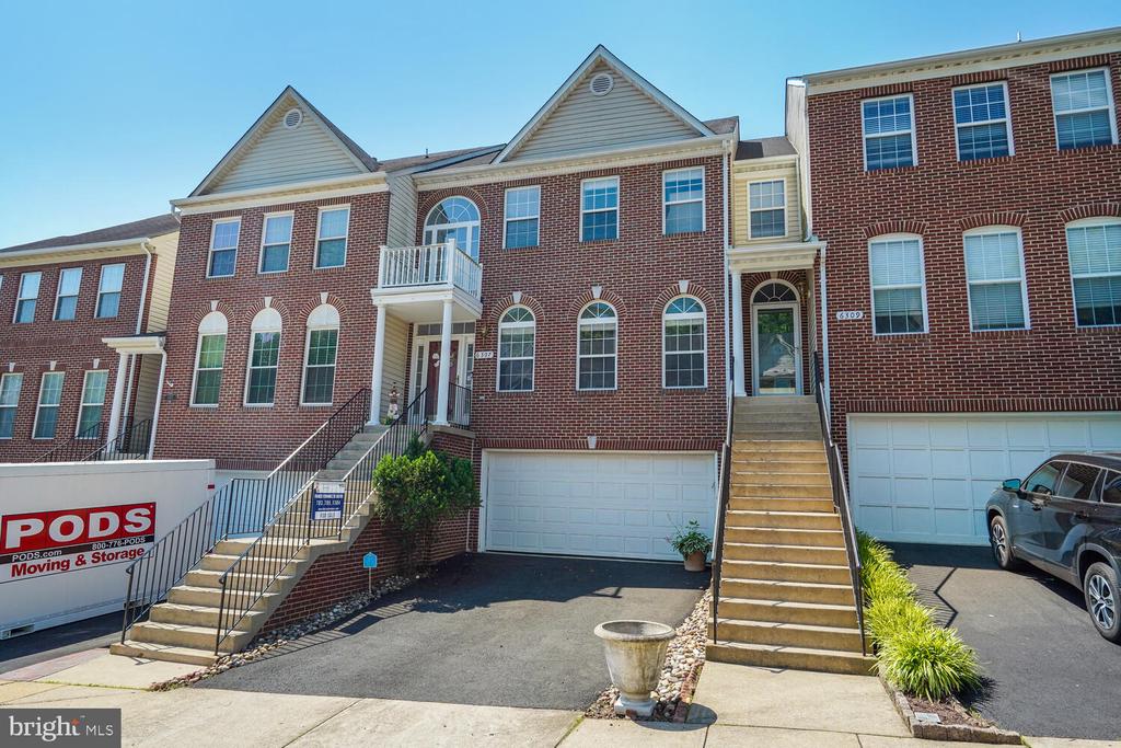 Dunman Way, Alexandria, VA 22315
