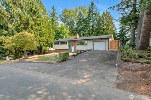 836 Hilltop Ave, Kent, WA, 98031-3116 | Card Image