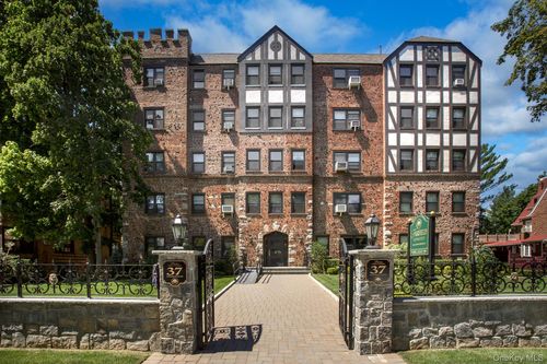 apt-3f-37 Woodmere Blvd, Woodmere, NY, 11598-2113 | Card Image