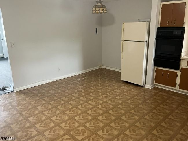 APT-1B - 365 Bloomfield Ave, House other with 1 bedrooms, 1 bathrooms and null parking in Verona NJ | Image 6