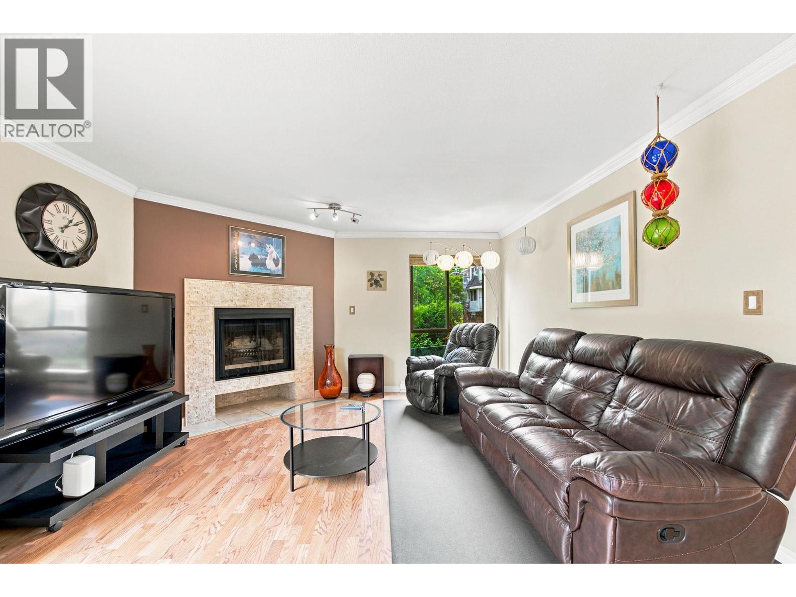 Residential in North Vancouver 3