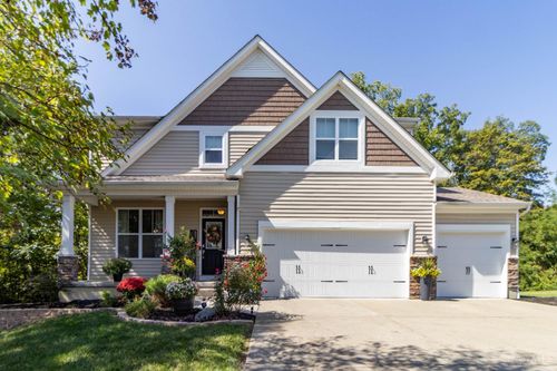 880 Sunrise Ridge Ct, Hamilton Twp, OH, 45039-8035 | Card Image