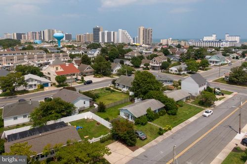 604 S South Pacific Avenue, OCEAN CITY, MD, 21842 | Card Image