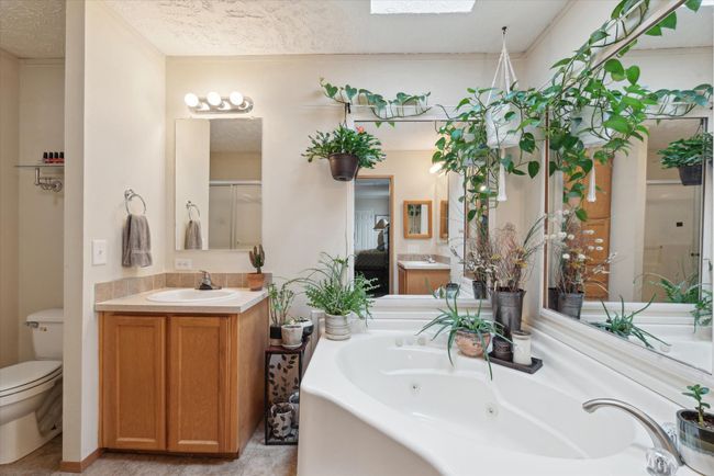 24922 N Hampton Dr, House other with 4 bedrooms, 3 bathrooms and null parking in Flat Rock MI | Image 32