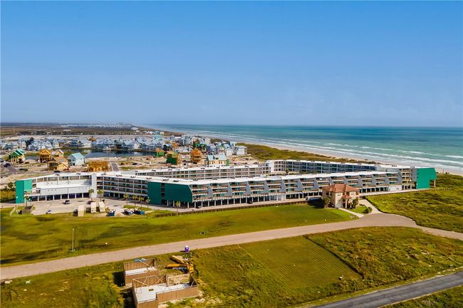 APT-332 - 5973 State Highway 361, Condo with 2 bedrooms, 2 bathrooms and null parking in Port Aransas TX | Image 36