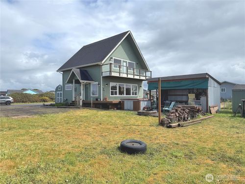 477 Broadmoor Ct Sw, Ocean Shores, WA, 98569-9274 | Card Image