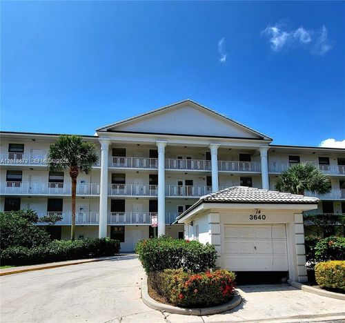 406-3640 Whitehall Dr, West Palm Beach, FL, 33401-1079 | Card Image