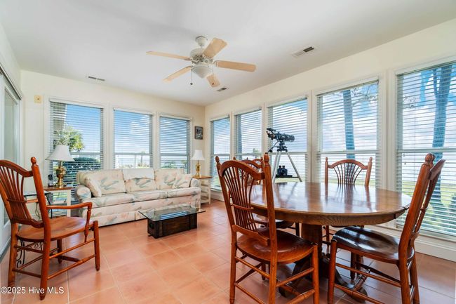 6042 Dolphin Rd, House other with 3 bedrooms, 2 bathrooms and 2 parking in Oriental NC | Image 15