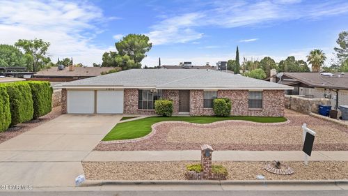 11216 War Feather Dr, El Paso, TX, 79936-1228 | Card Image