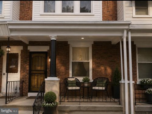 1925 N Myrtlewood St, PHILADELPHIA, PA, 19121-1822 | Card Image