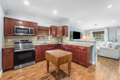 5418 Club Cir, Haverhill, FL, 33415-1262 | Card Image