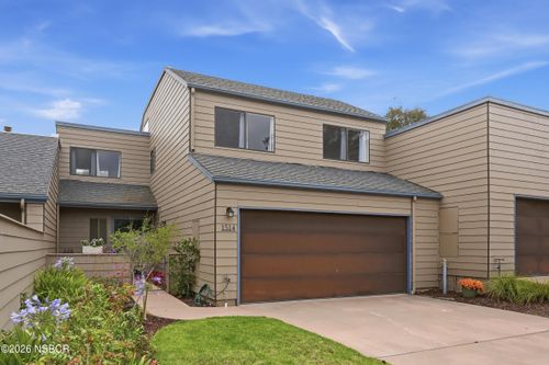 1514 Oakridge Park Rd, Santa Maria, CA, 93455-4564 | Card Image