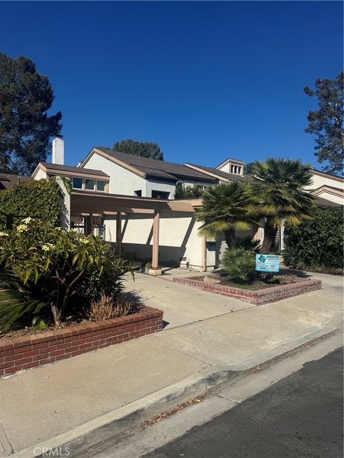 4611 Green Tree, Irvine, CA, 92612 | Card Image