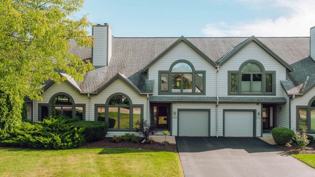 S75W17553 Harbor Circle, Condo with 2 bedrooms, 2 bathrooms and null parking in Muskego WI | Image 44