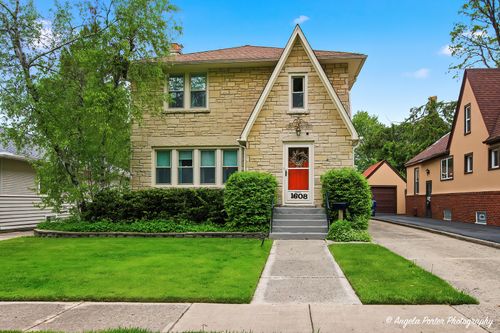 1608 Henry Pl, Waukegan, IL, 60085-1921 | Card Image