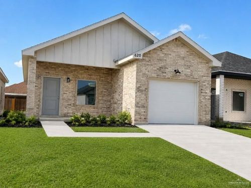 620 W 25th St, Mission, TX, 78574-2520 | Card Image