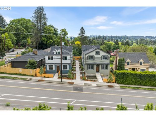 3614 Sw Vermont St, Portland, OR, 97219-1009 | Card Image