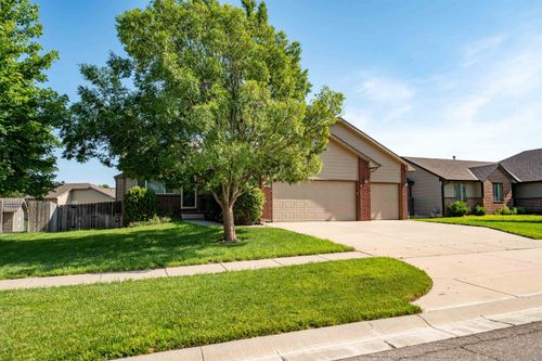 876 E Winding Lane St, Derby, KS, 67037-8790 | Card Image