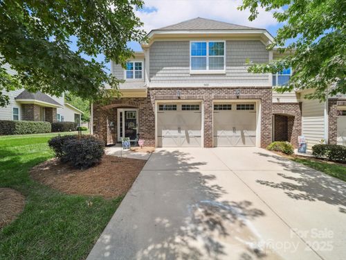 9428 Carneros Creek Rd, Charlotte, NC, 28214-2295 | Card Image