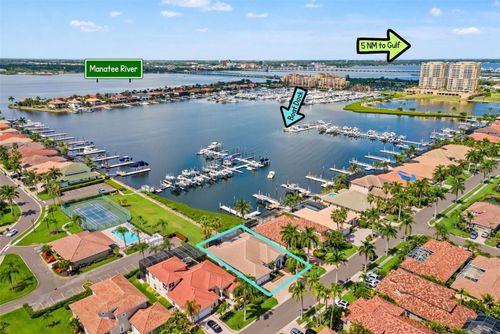 1105 3rd St E, PALMETTO, FL, 34221-4253 | Card Image