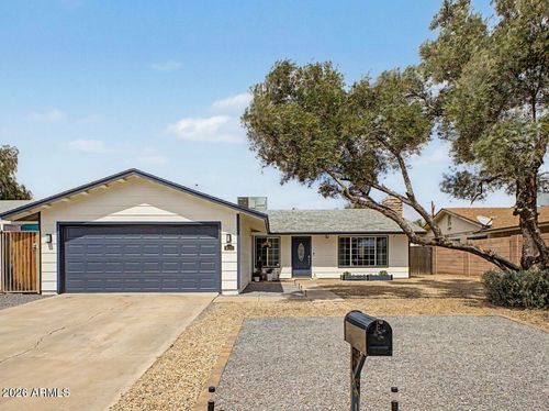 3128 W Flynn Ln, Phoenix, AZ, 85017-1045 | Card Image