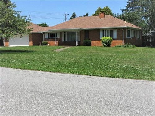 4040 10th St, Erie, PA, 16505-3264 | Card Image