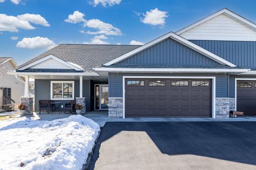 3501 Cambridge Pl, River Falls, WI, 54022-5805 | Card Image