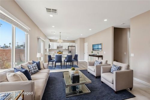 5286 Monterey Park Cir, Las Vegas, NV, 89146-6883 | Card Image