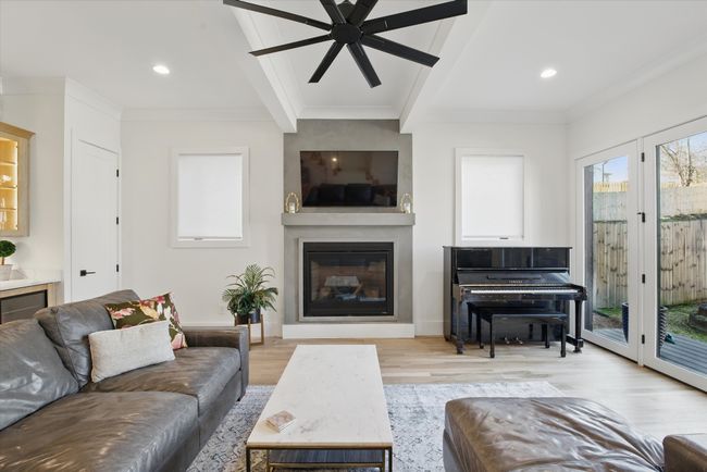 305 37 Th Ave N, House other with 5 bedrooms, 6 bathrooms and 1 parking in Nashville TN | Image 8