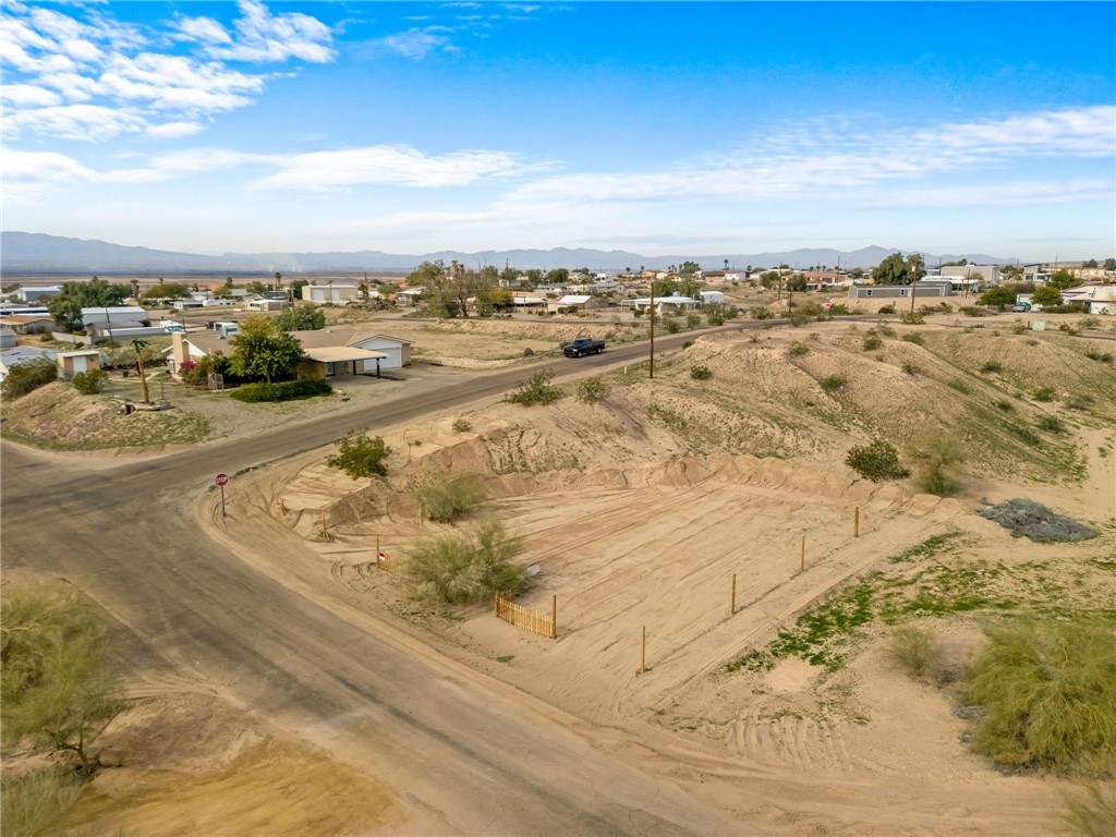 Land in Topock 2