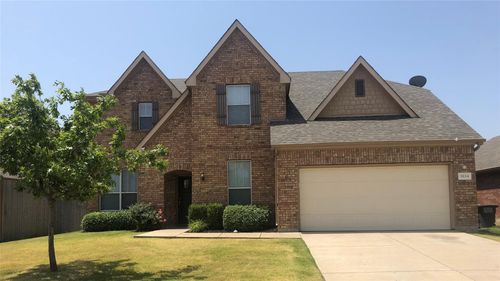 3034 Lakefield Dr, Little Elm, TX, 75068-7824 | Card Image